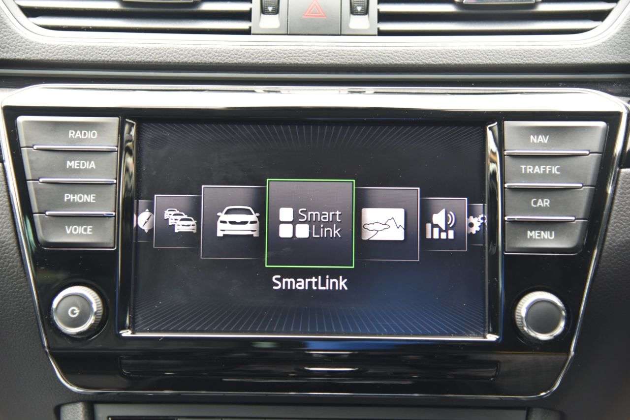 2017 SKODA SUPERB 2017 SKODA SUPERB