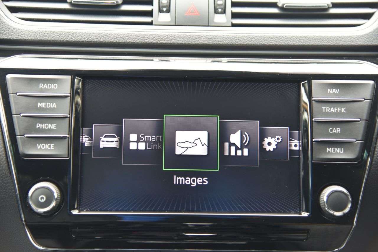 2017 SKODA SUPERB 2017 SKODA SUPERB