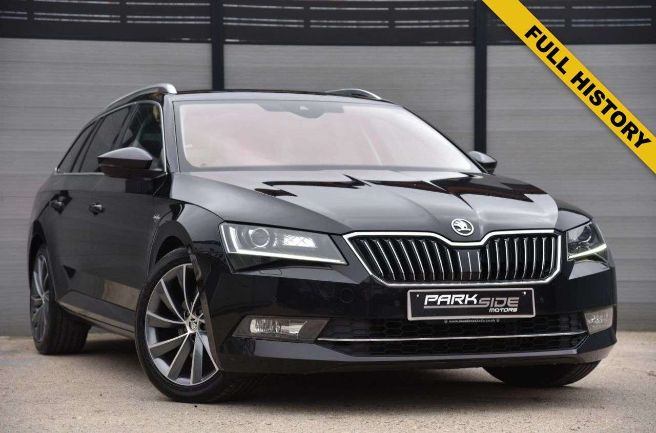 A 2017 SKODA SUPERB 2.0 TDI Laurin & Klement Estate 5dr Diesel DSG Auto 6Spd Euro 6 (s/s) (190 A 2017 SKODA SUPERB 2.0 TDI Laurin & Klement Estate 5dr Diesel DSG Auto 6Spd Euro 6 (s/s) (190