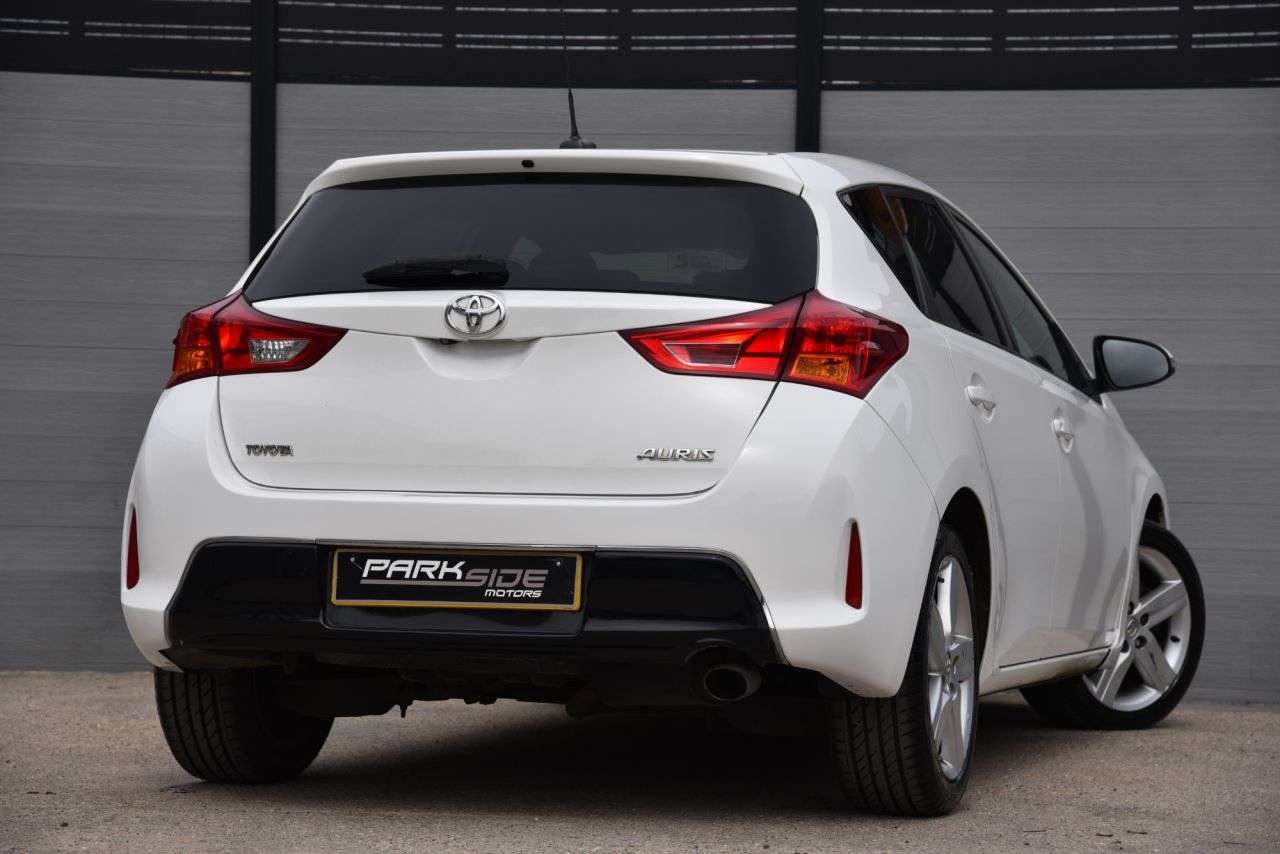 2014 TOYOTA AURIS 2014 TOYOTA AURIS