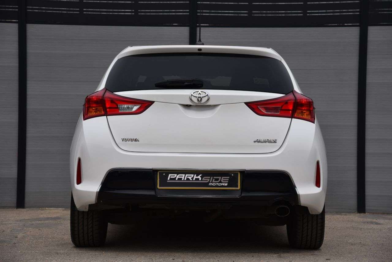 2014 TOYOTA AURIS 2014 TOYOTA AURIS