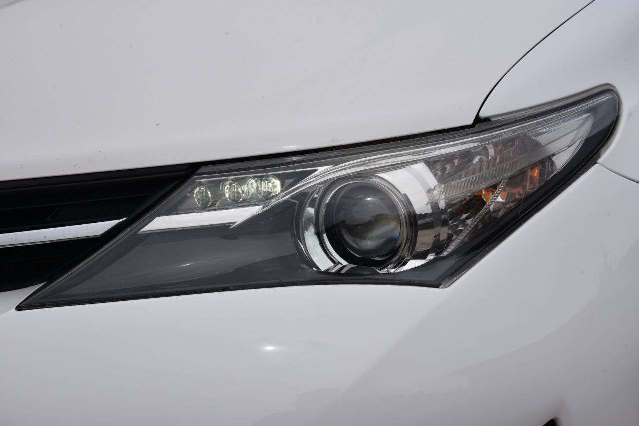 2014 TOYOTA AURIS 2014 TOYOTA AURIS