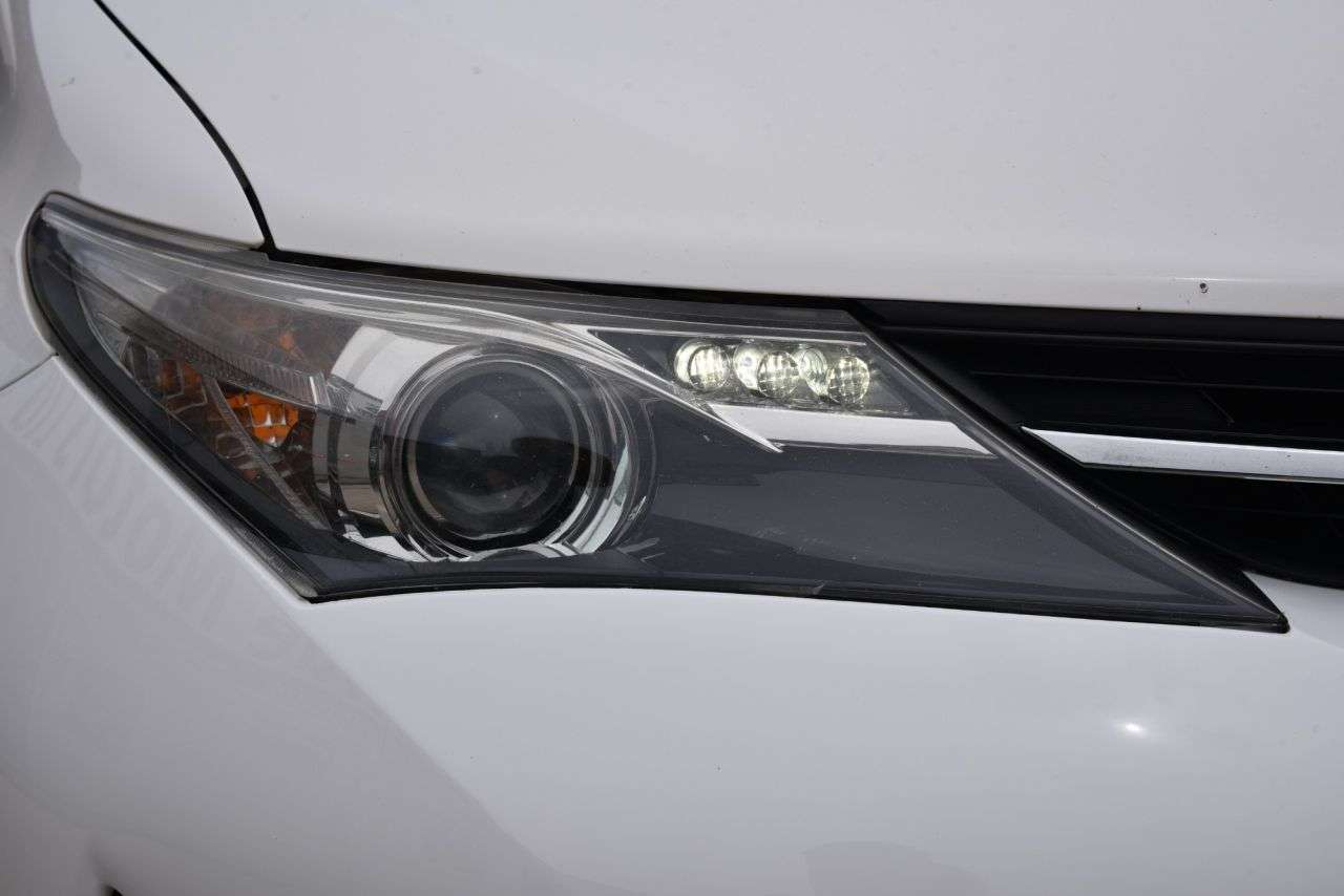 2014 TOYOTA AURIS 2014 TOYOTA AURIS