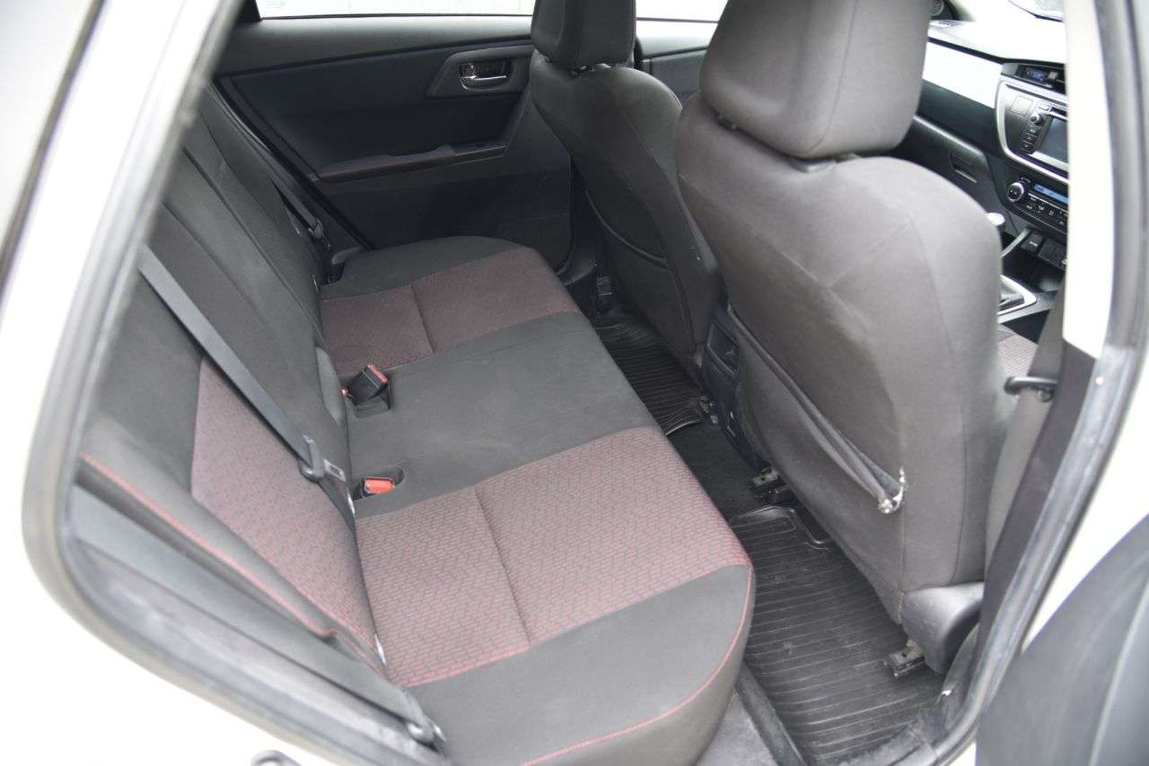 2014 TOYOTA AURIS 2014 TOYOTA AURIS