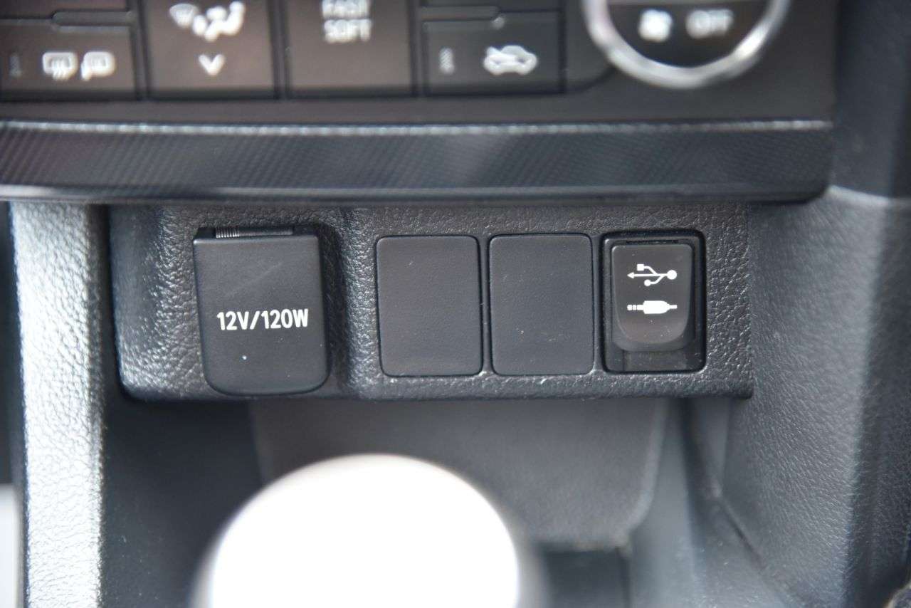 2014 TOYOTA AURIS 2014 TOYOTA AURIS