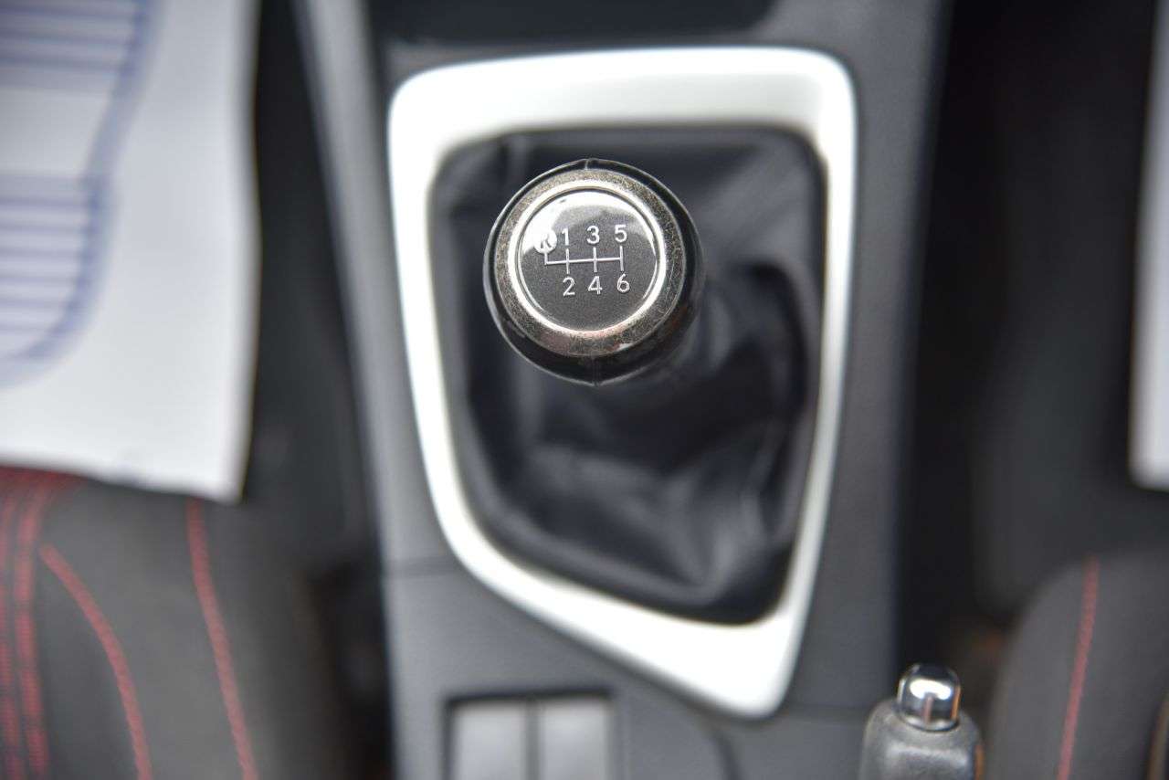 2014 TOYOTA AURIS 2014 TOYOTA AURIS