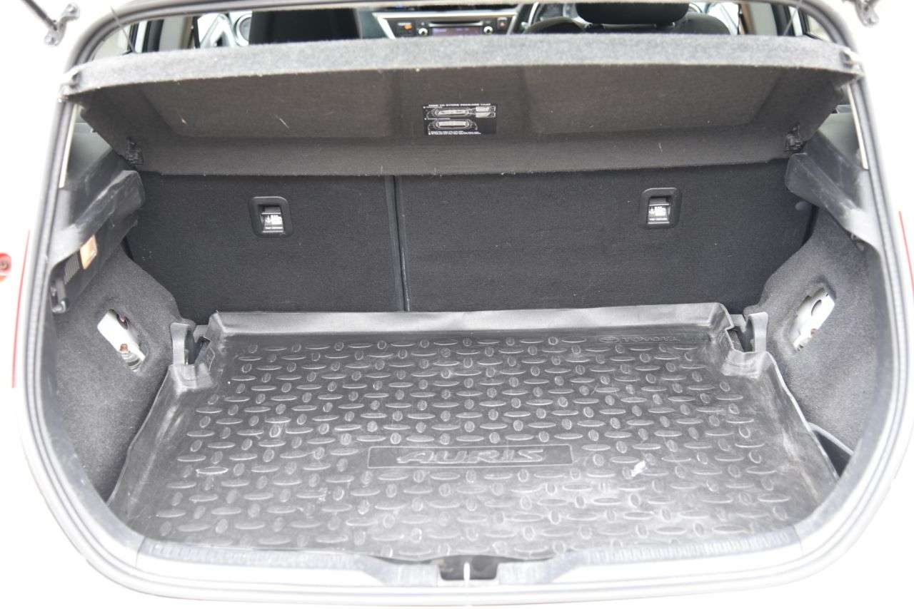 2014 TOYOTA AURIS 2014 TOYOTA AURIS