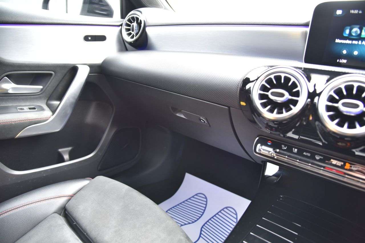 2018 MERCEDES-BENZ A-CLASS 2018 MERCEDES-BENZ A-CLASS