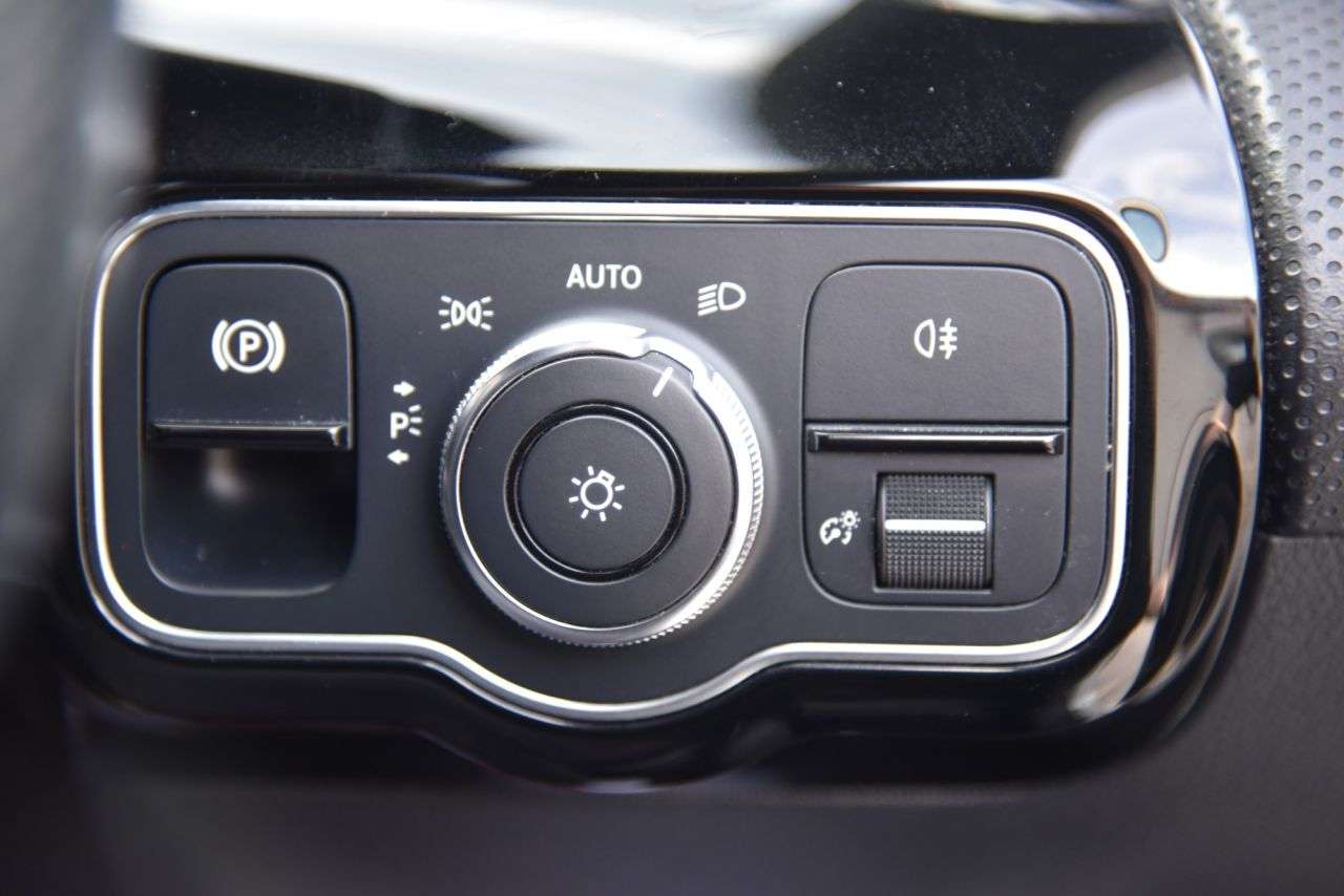 2020 MERCEDES-BENZ A-CLASS 2020 MERCEDES-BENZ A-CLASS