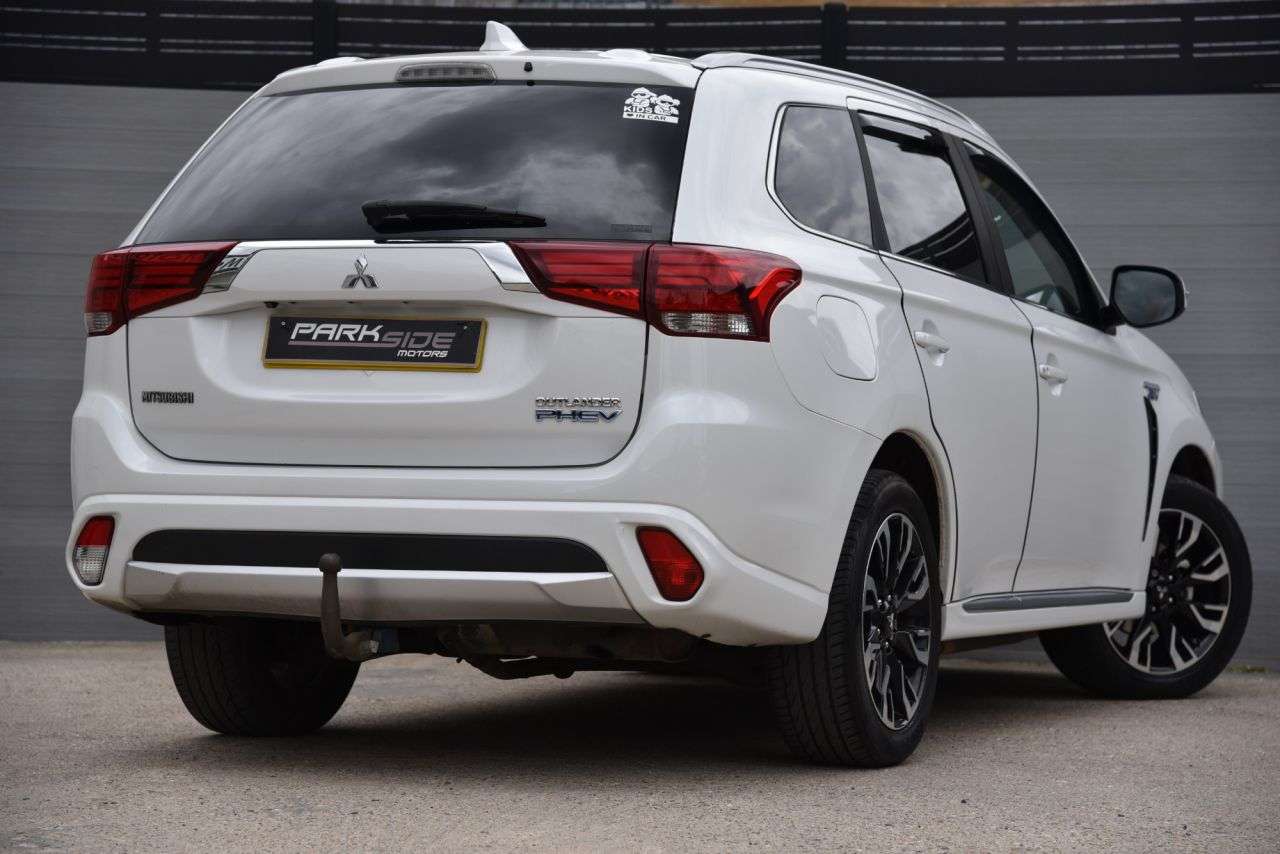 2017 MITSUBISHI OUTLANDER 2017 MITSUBISHI OUTLANDER