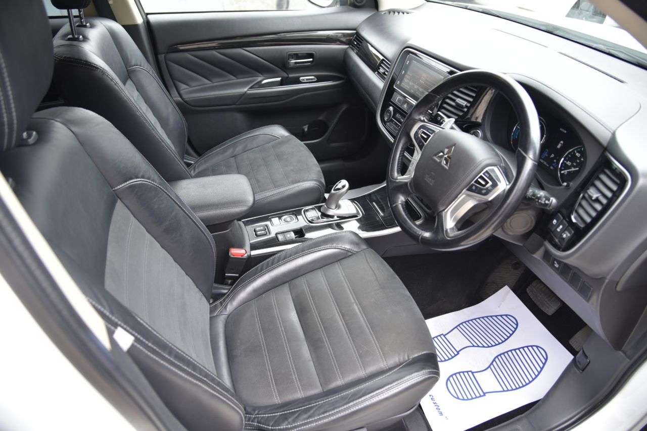 2017 MITSUBISHI OUTLANDER 2017 MITSUBISHI OUTLANDER