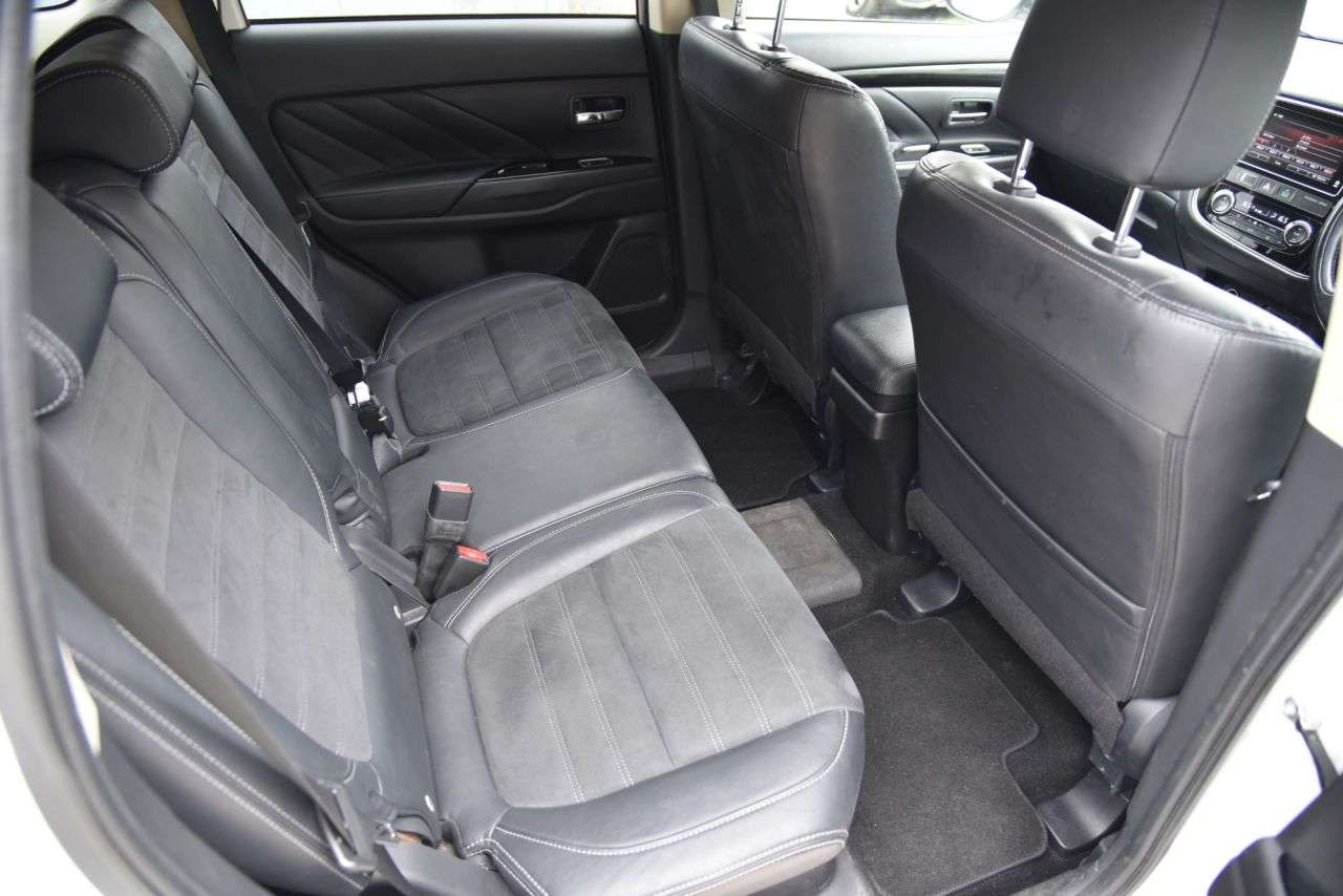 2017 MITSUBISHI OUTLANDER 2017 MITSUBISHI OUTLANDER