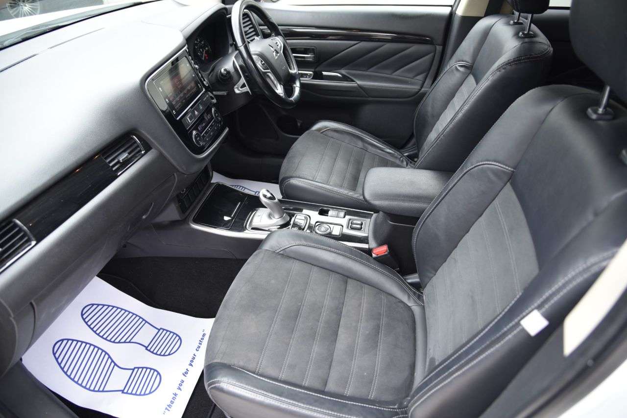 2017 MITSUBISHI OUTLANDER 2017 MITSUBISHI OUTLANDER