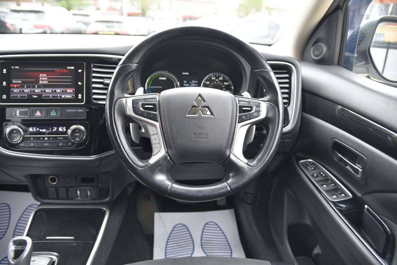 2017 MITSUBISHI OUTLANDER 2017 MITSUBISHI OUTLANDER