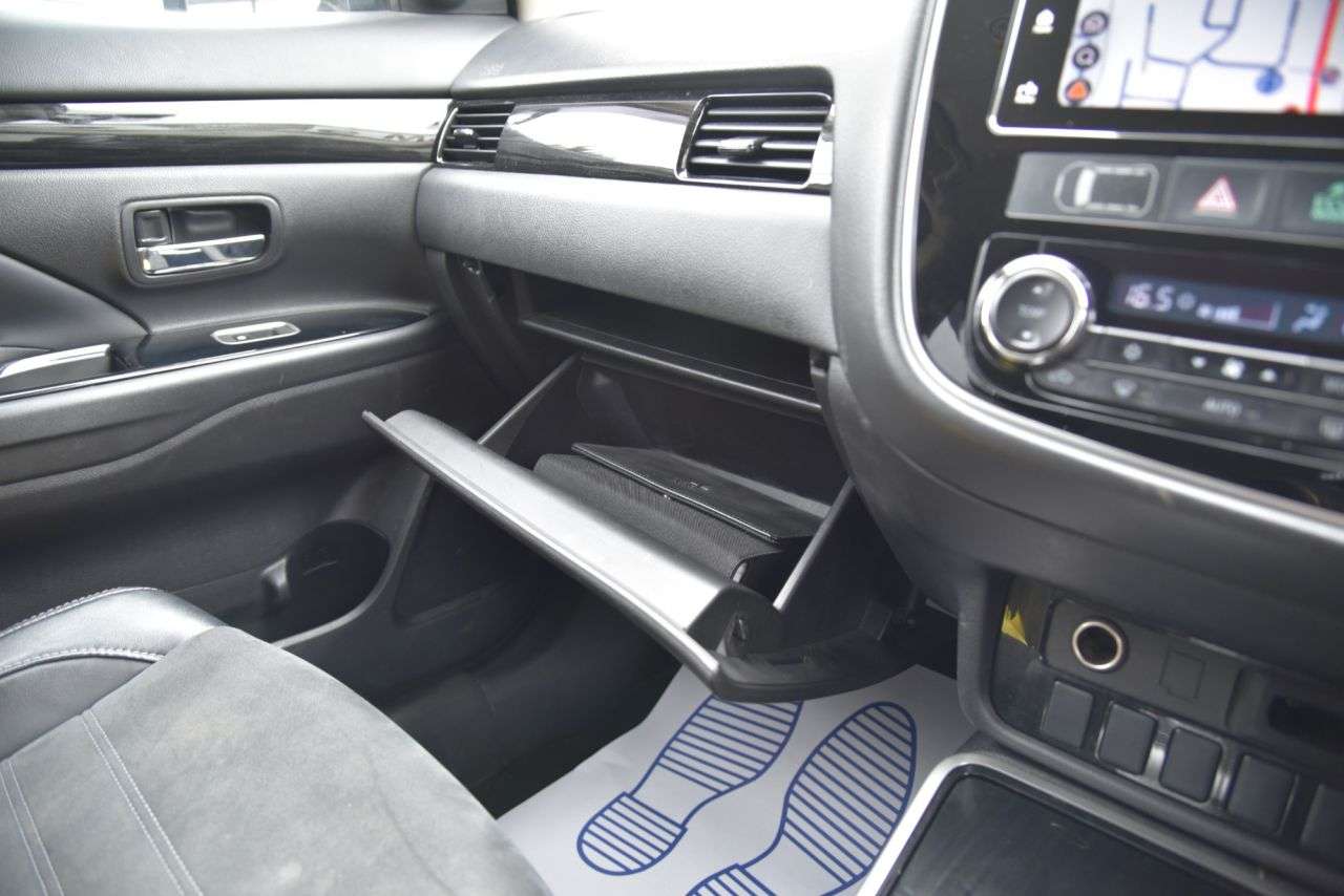 2017 MITSUBISHI OUTLANDER 2017 MITSUBISHI OUTLANDER