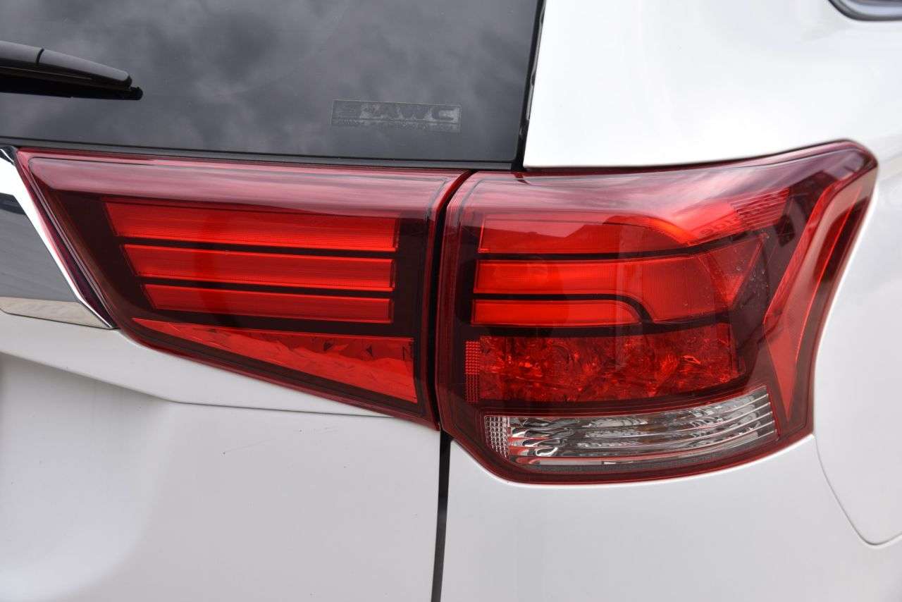 2017 MITSUBISHI OUTLANDER 2017 MITSUBISHI OUTLANDER