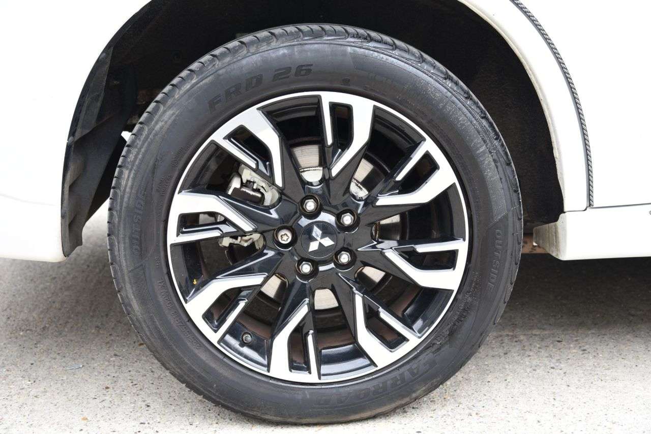 2017 MITSUBISHI OUTLANDER 2017 MITSUBISHI OUTLANDER