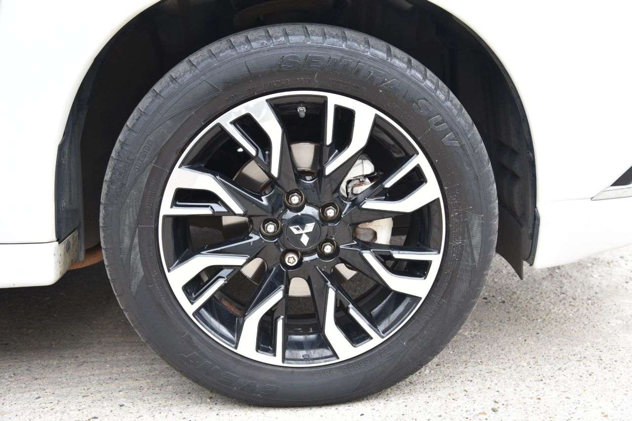 2017 MITSUBISHI OUTLANDER 2017 MITSUBISHI OUTLANDER