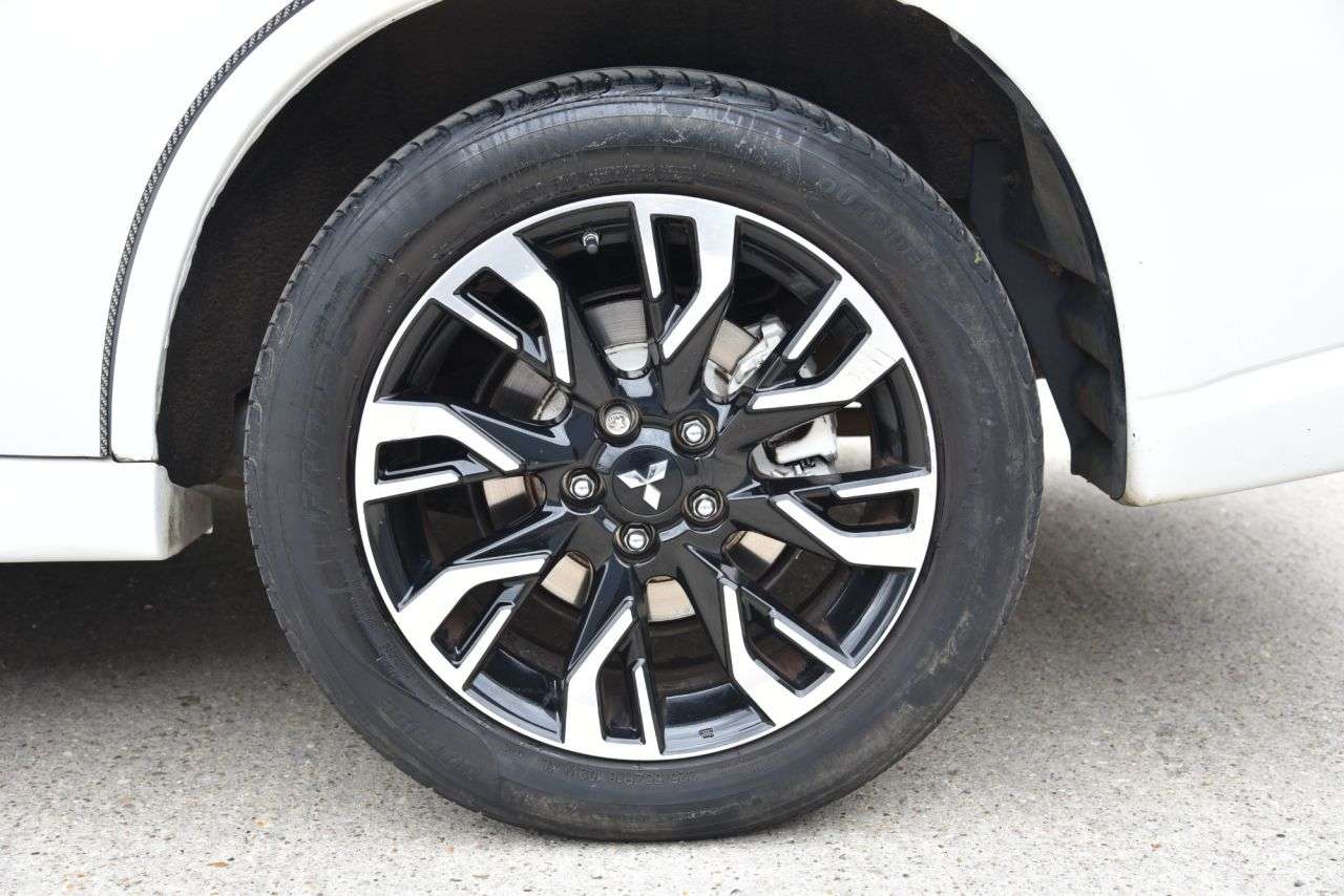 2017 MITSUBISHI OUTLANDER 2017 MITSUBISHI OUTLANDER