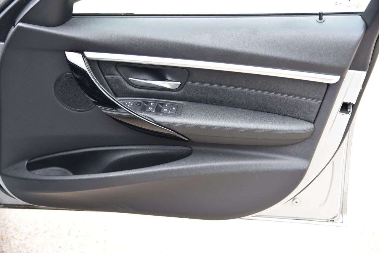 2018 BMW 3 SERIES 2018 BMW 3 SERIES