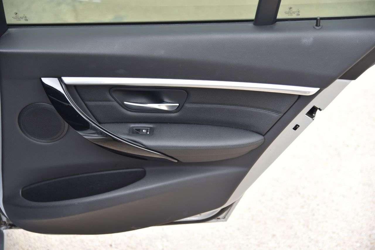 2018 BMW 3 SERIES 2018 BMW 3 SERIES