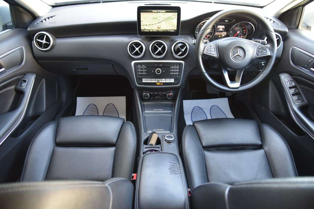 A 2018 MERCEDES-BENZ A-CLASS 1.5 A180d Sport (Premium) Hatchback 5dr Diesel 7G-DCT Euro 6 (s/s) (109 ps) A 2018 MERCEDES-BENZ A-CLASS 1.5 A180d Sport (Premium) Hatchback 5dr Diesel 7G-DCT Euro 6 (s/s) (109 ps)