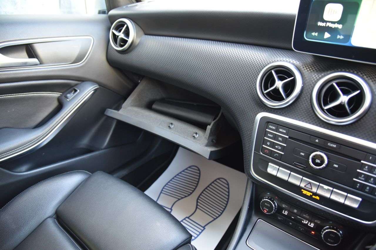 2018 MERCEDES-BENZ A-CLASS 2018 MERCEDES-BENZ A-CLASS