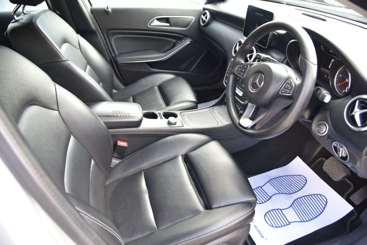 2018 MERCEDES-BENZ A-CLASS 2018 MERCEDES-BENZ A-CLASS