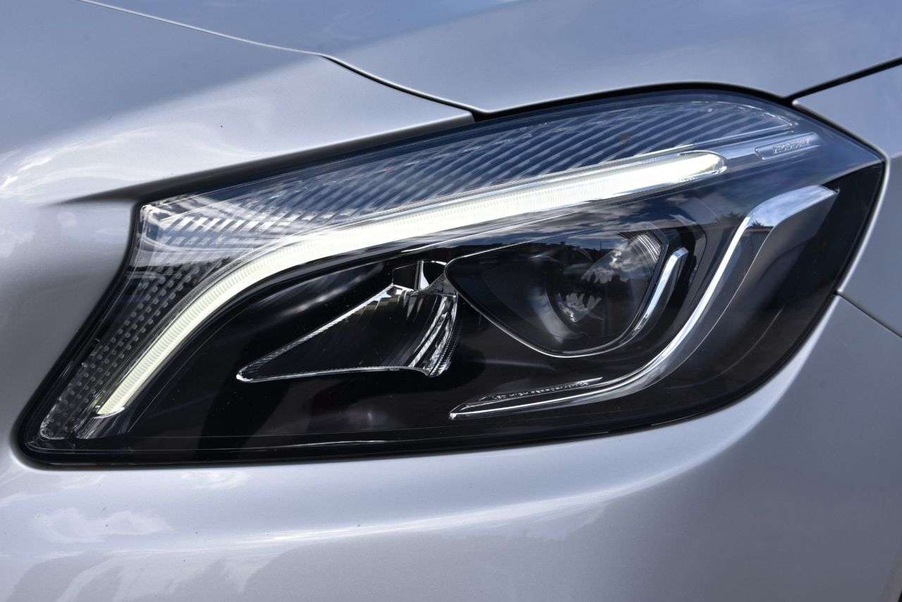 2018 MERCEDES-BENZ A-CLASS 2018 MERCEDES-BENZ A-CLASS