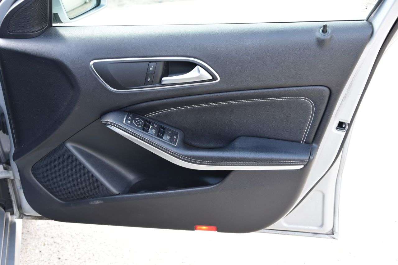 2018 MERCEDES-BENZ A-CLASS 2018 MERCEDES-BENZ A-CLASS