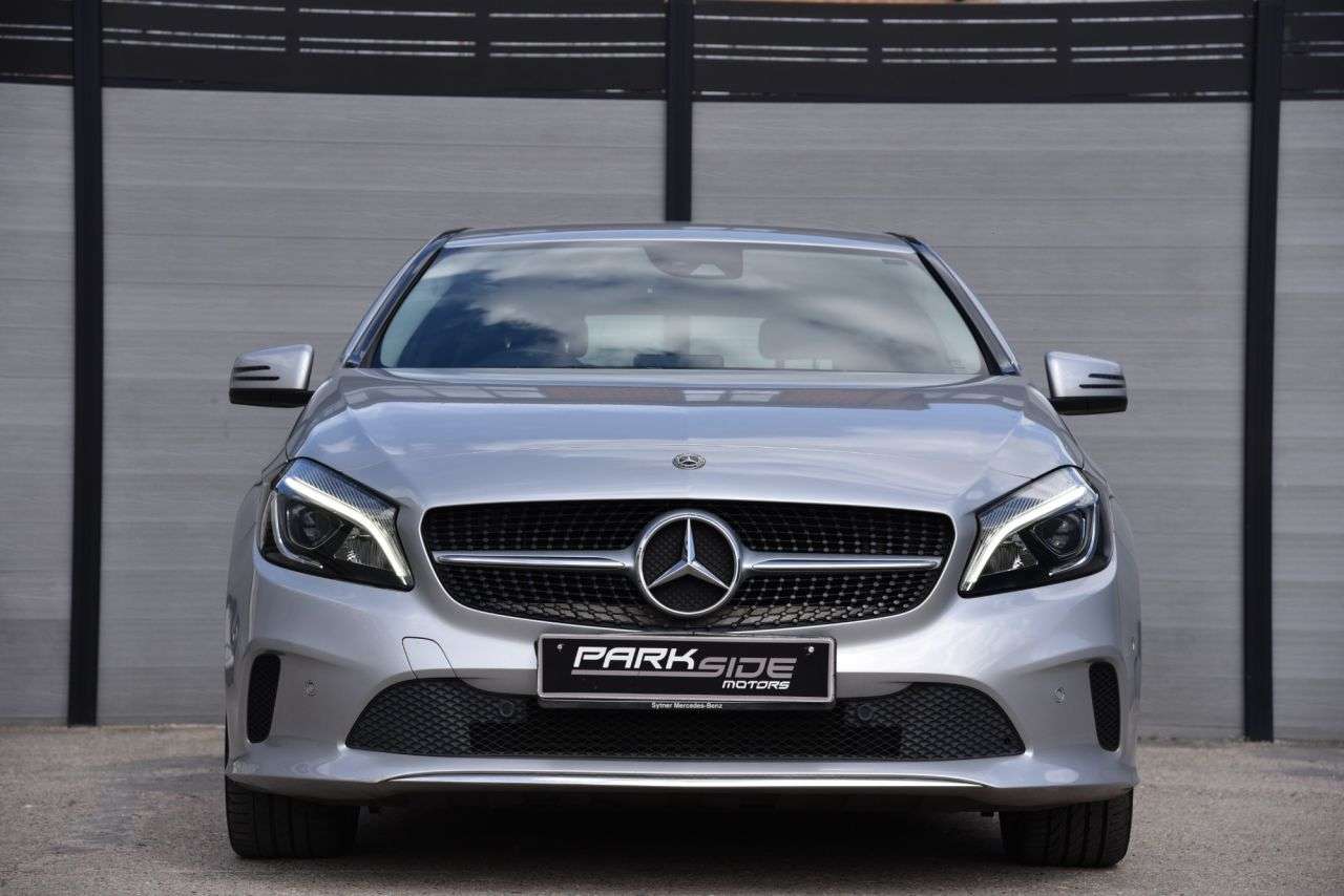 A 2018 MERCEDES-BENZ A-CLASS 1.5 A180d Sport (Premium) Hatchback 5dr Diesel 7G-DCT Euro 6 (s/s) (109 ps) A 2018 MERCEDES-BENZ A-CLASS 1.5 A180d Sport (Premium) Hatchback 5dr Diesel 7G-DCT Euro 6 (s/s) (109 ps)