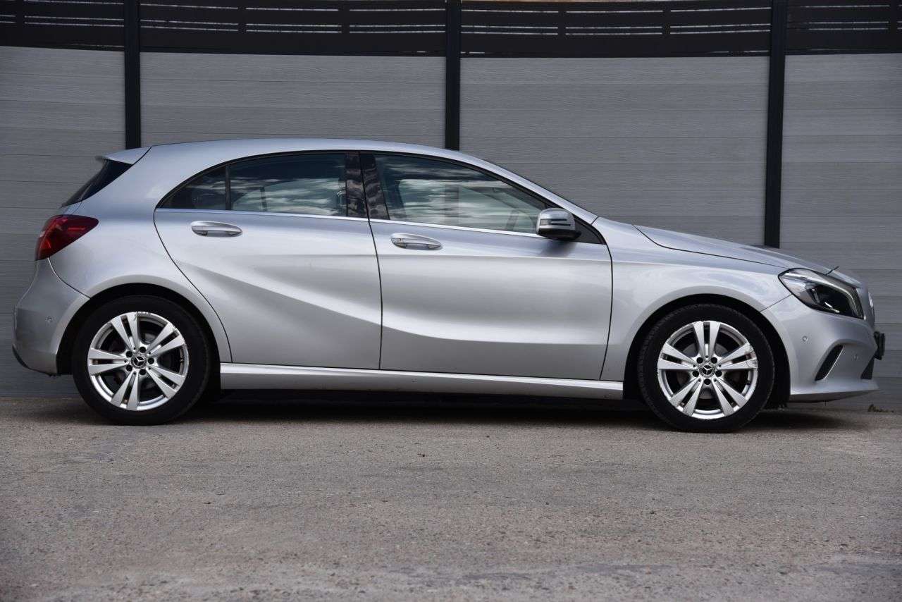 2018 MERCEDES-BENZ A-CLASS 2018 MERCEDES-BENZ A-CLASS