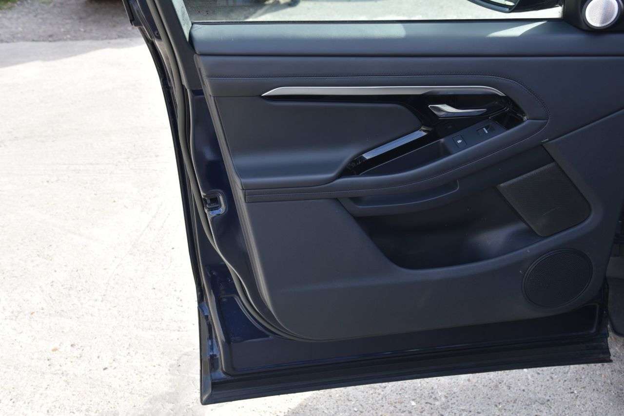 2023 LAND ROVER RANGE ROVER EVOQUE 2023 LAND ROVER RANGE ROVER EVOQUE