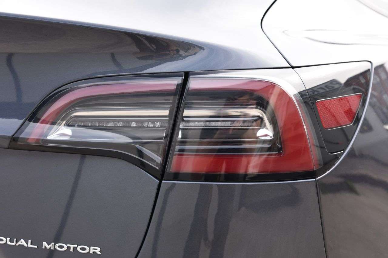 2020 TESLA MODEL 3 2020 TESLA MODEL 3