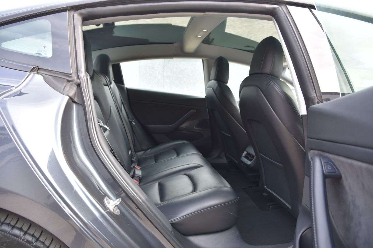 2020 TESLA MODEL 3 2020 TESLA MODEL 3