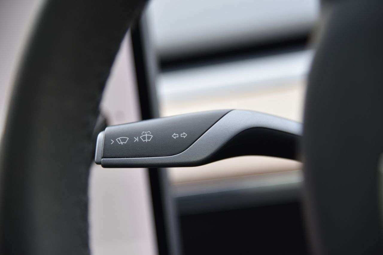 2020 TESLA MODEL 3 2020 TESLA MODEL 3
