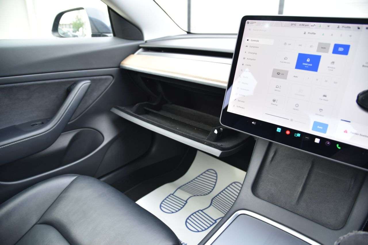 2020 TESLA MODEL 3 2020 TESLA MODEL 3