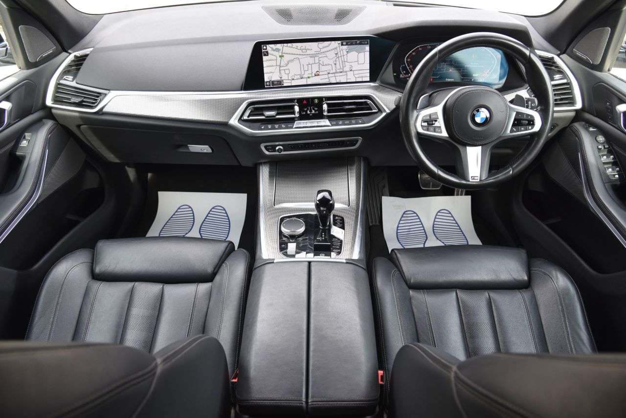 A 2019 BMW X5 3.0 30d M Sport SUV 5dr Diesel Auto xDrive Euro 6 (s/s) (265 ps) LOW MILES A 2019 BMW X5 3.0 30d M Sport SUV 5dr Diesel Auto xDrive Euro 6 (s/s) (265 ps) LOW MILES
