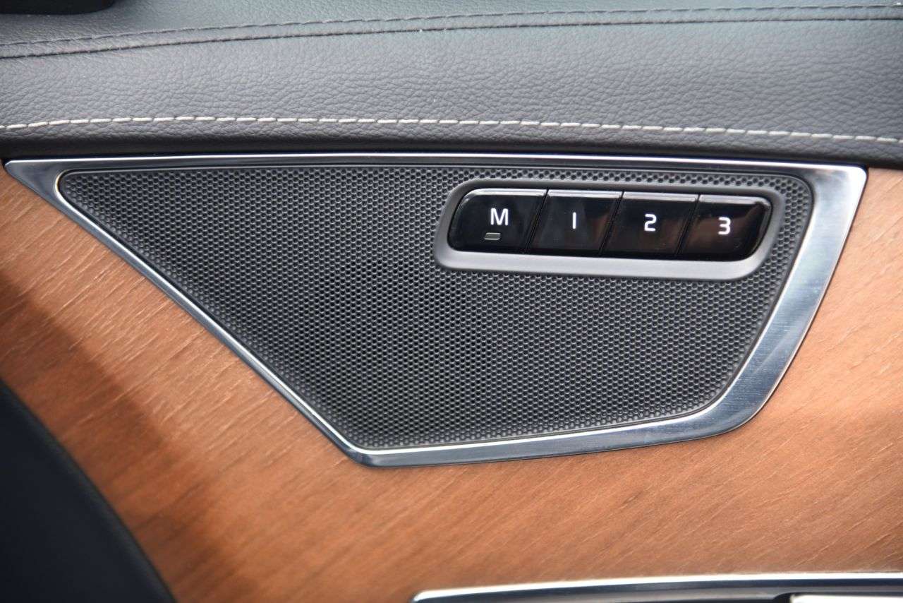2017 VOLVO XC90 2017 VOLVO XC90
