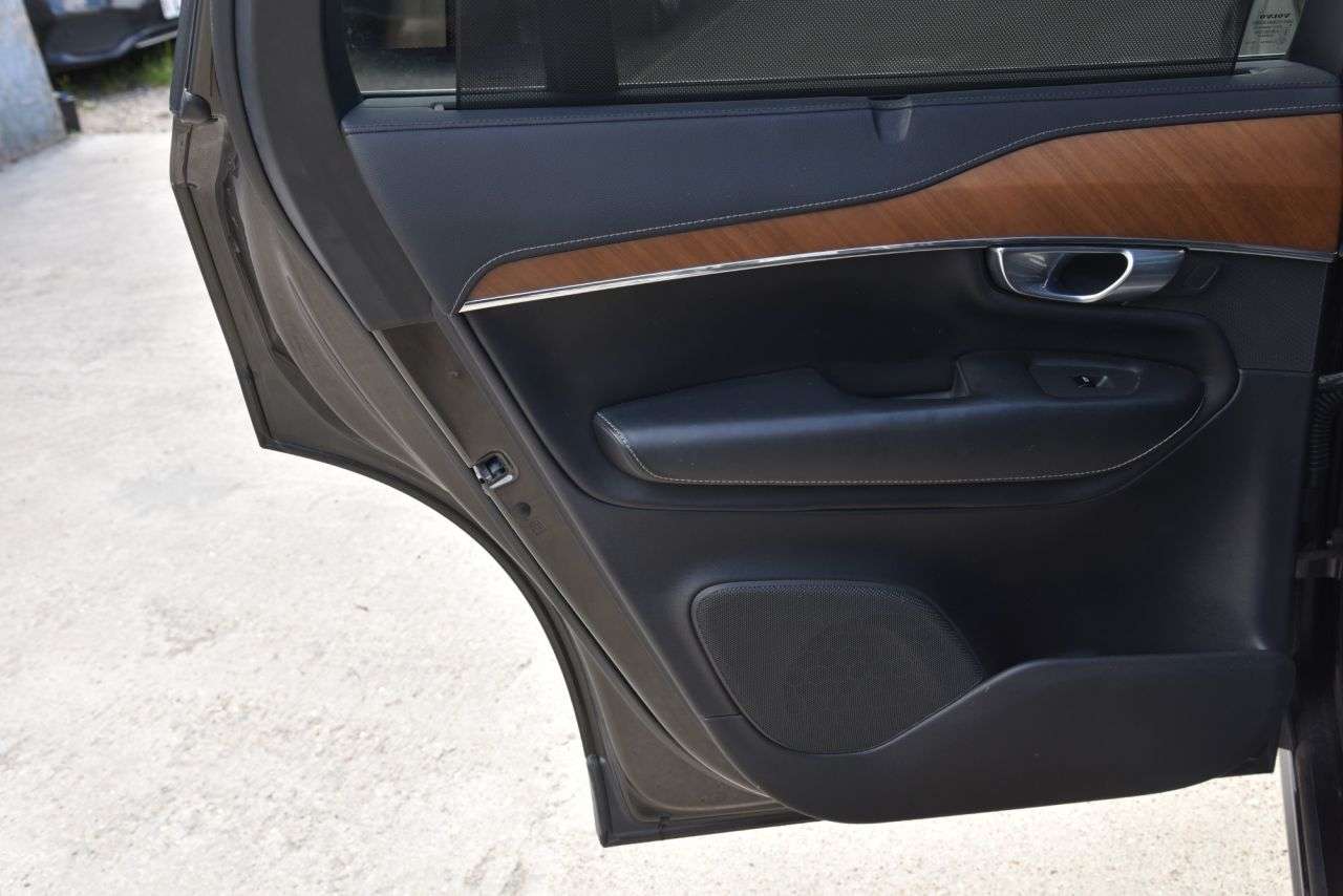 2017 VOLVO XC90 2017 VOLVO XC90