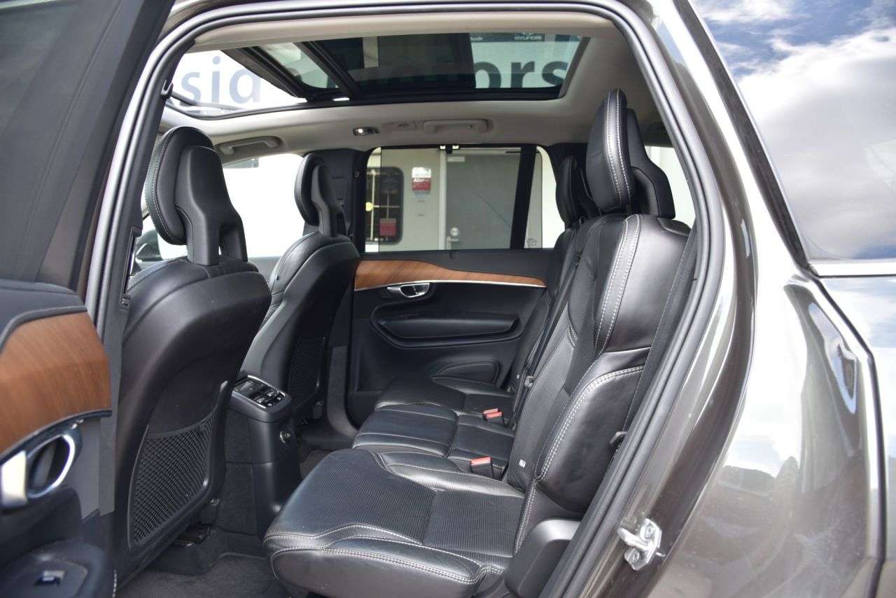 2017 VOLVO XC90 2017 VOLVO XC90