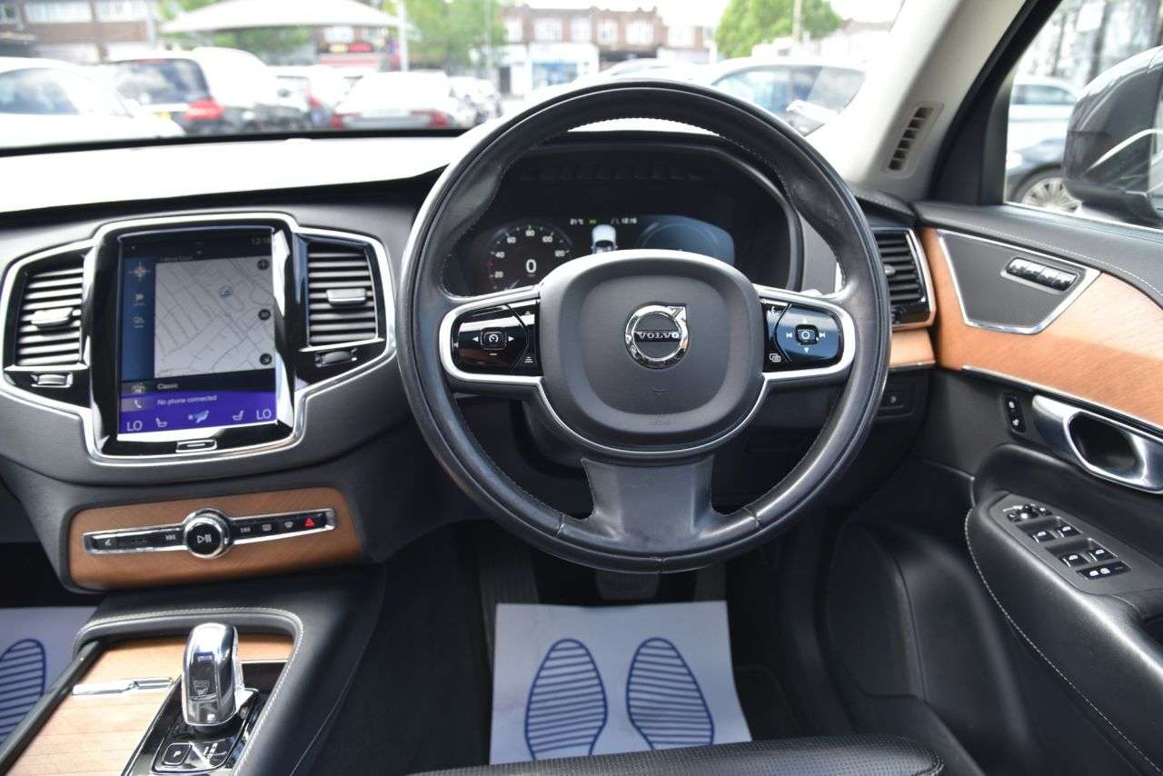 2017 VOLVO XC90 2017 VOLVO XC90