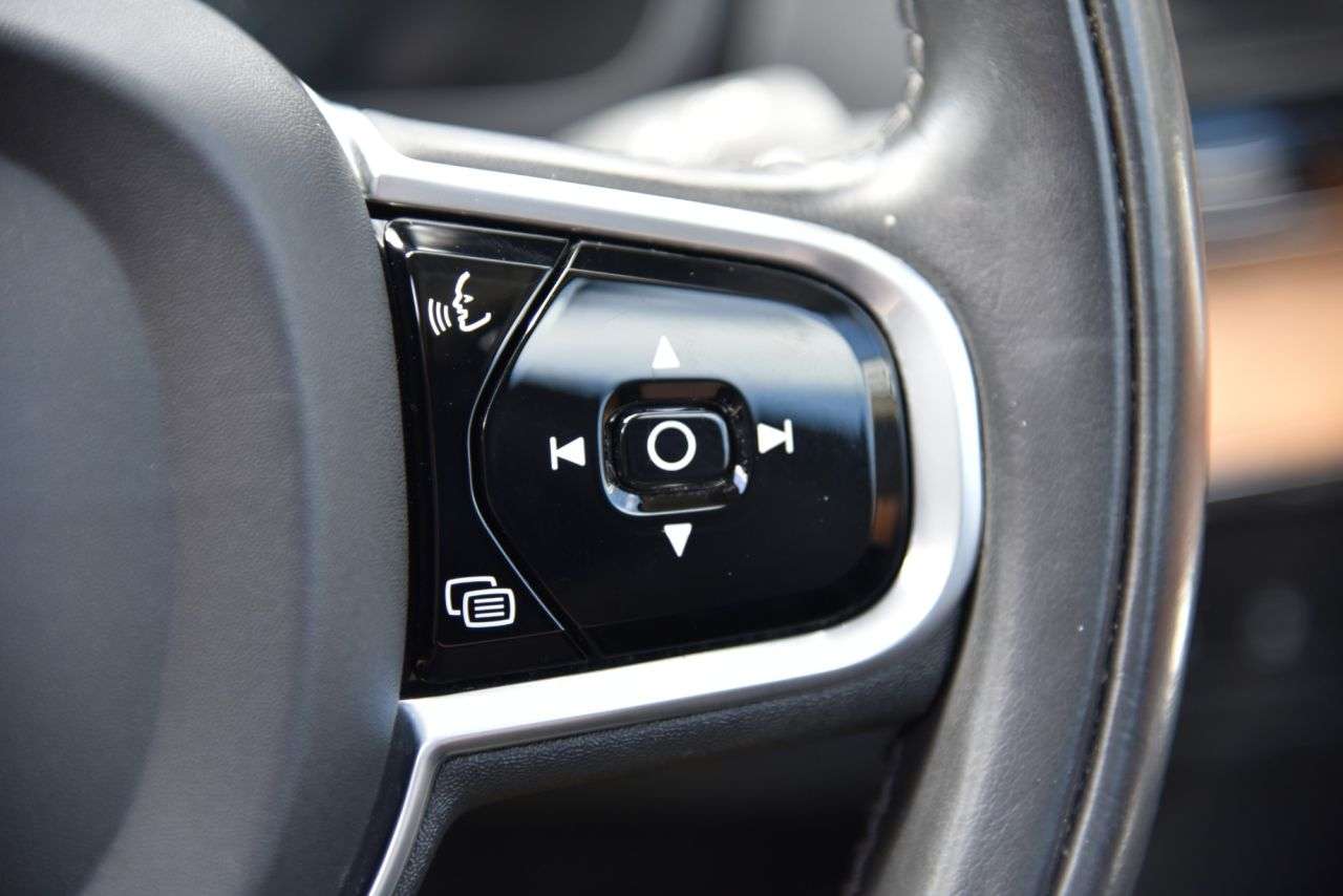 2017 VOLVO XC90 2017 VOLVO XC90