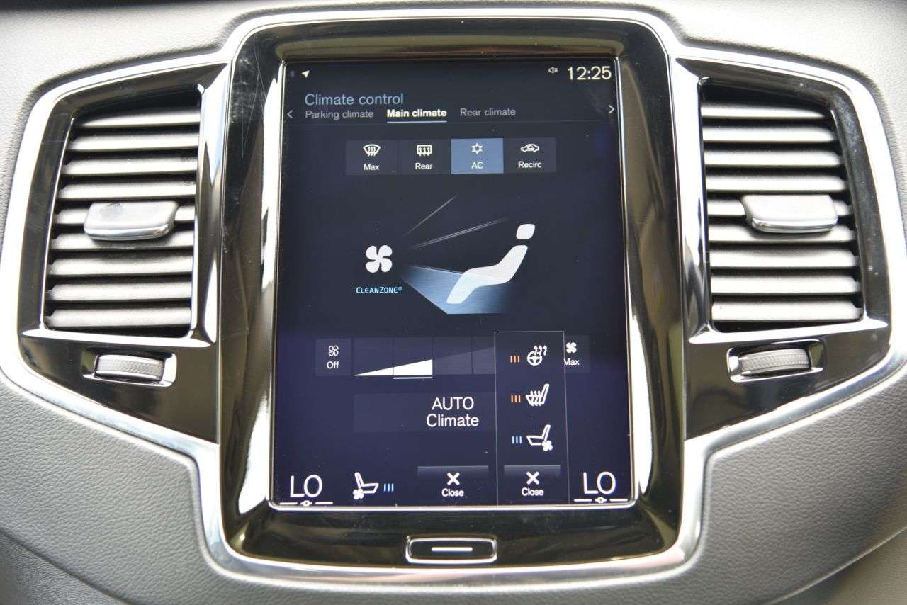 2017 VOLVO XC90 2017 VOLVO XC90