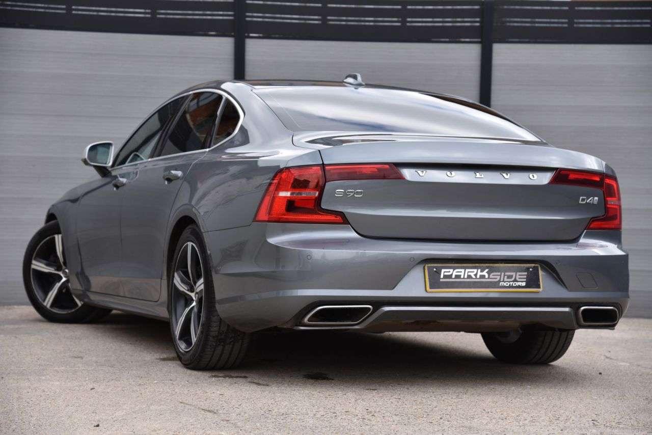 A 2018 VOLVO S90 2.0 D4 R-Design Saloon 4dr Diesel Auto Euro 6 (s/s) (190 ps) NAPPA LEATHER A 2018 VOLVO S90 2.0 D4 R-Design Saloon 4dr Diesel Auto Euro 6 (s/s) (190 ps) NAPPA LEATHER