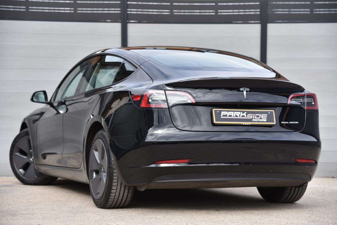 A 2023 TESLA MODEL 3 (Dual Motor) Long Range Saloon 4dr Electric Auto 4WDE (346 ps) BLACK LEATHE A 2023 TESLA MODEL 3 (Dual Motor) Long Range Saloon 4dr Electric Auto 4WDE (346 ps) BLACK LEATHE