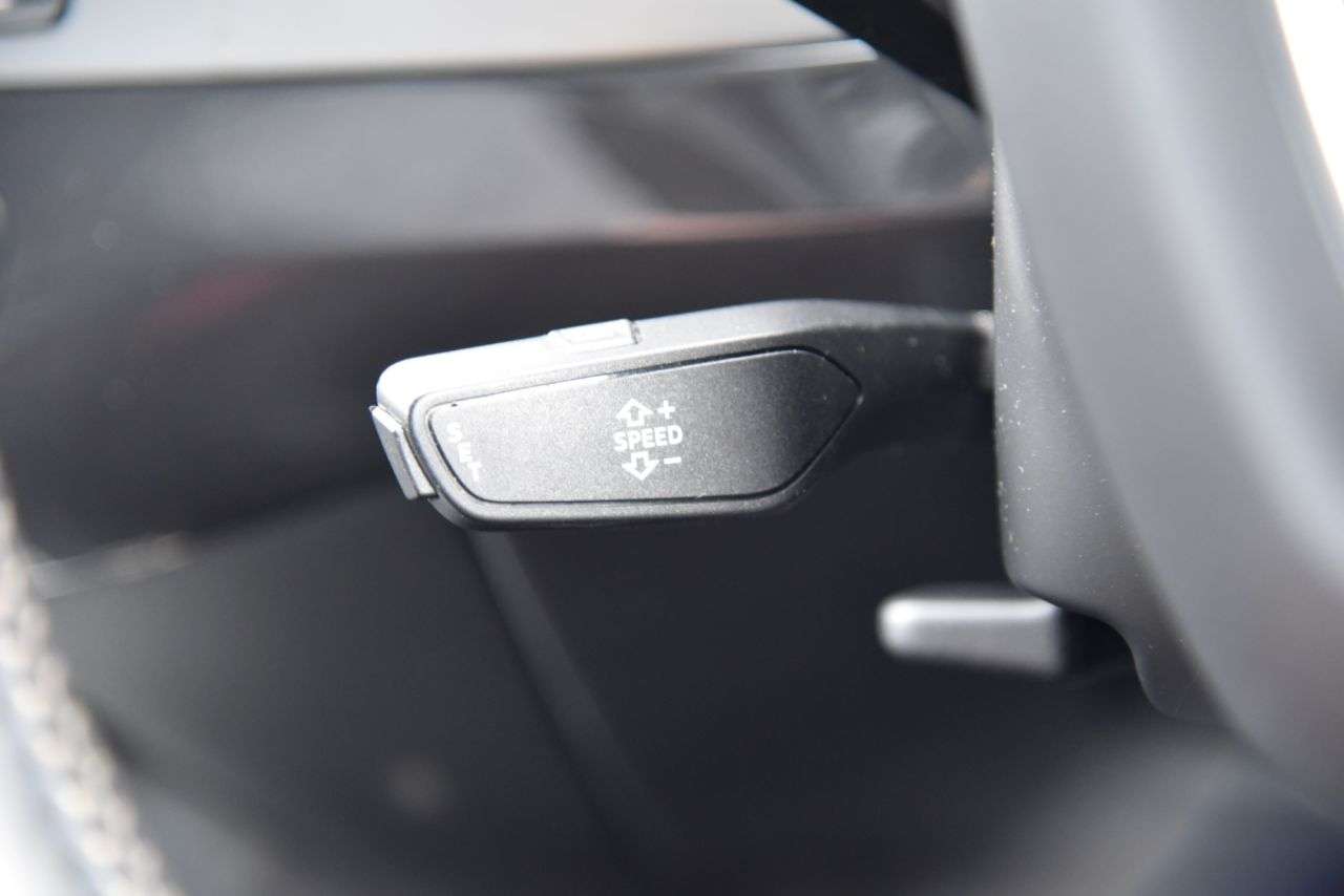 2016 AUDI Q7 2016 AUDI Q7