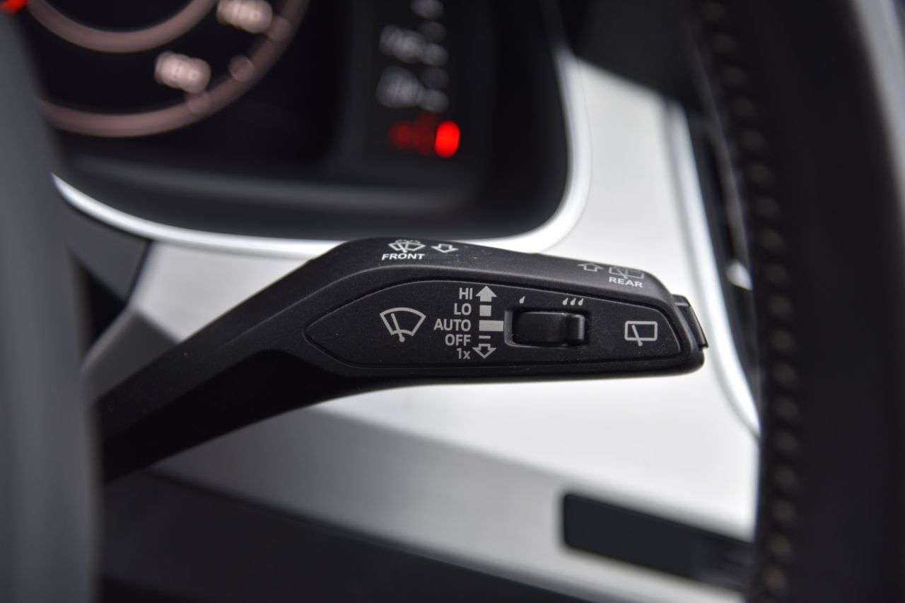 2016 AUDI Q7 2016 AUDI Q7