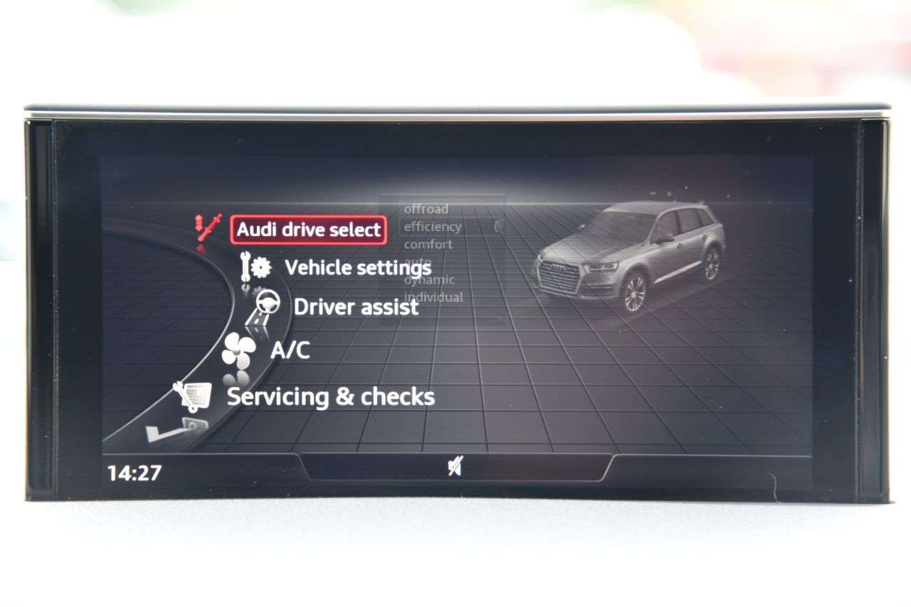 2016 AUDI Q7 2016 AUDI Q7