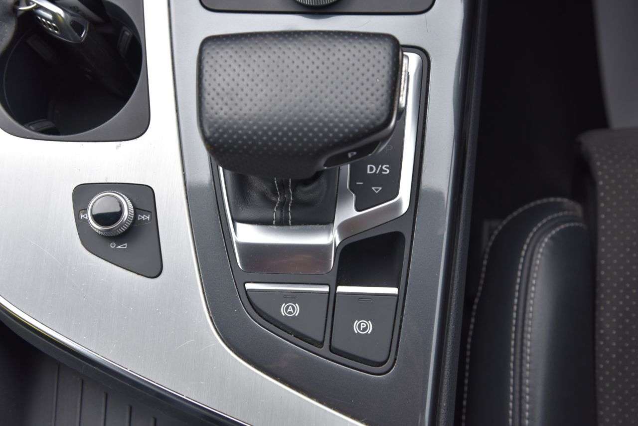2016 AUDI Q7 2016 AUDI Q7